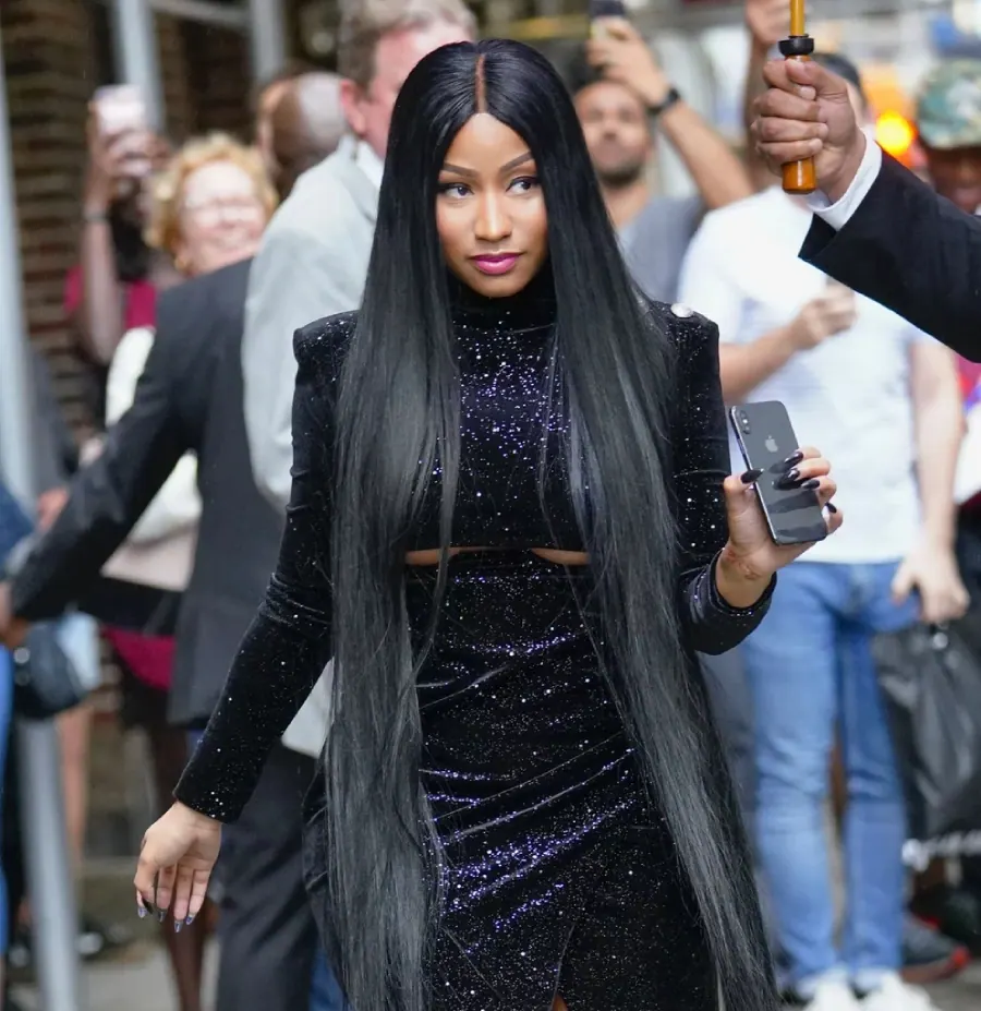 Nicki Minaj - Extensii Păr